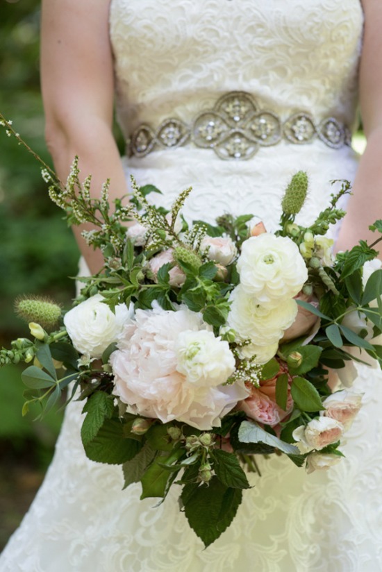 Pocketbook Friendly Wedding Flowers Become a Magical Garden Party