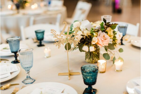 aisle flowers for the table