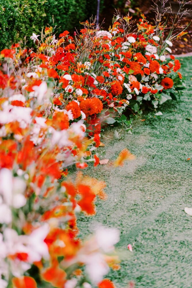 Ceremony flowers arranged in a semicircle 