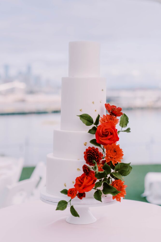 Wedding cake flowers